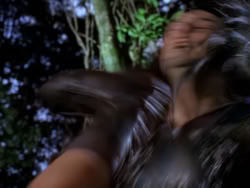 extant_XenaWarriorPrincess_1x01-SinsOfThePast_00330