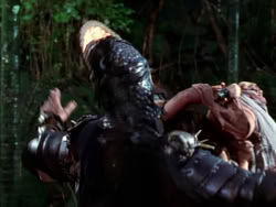 extant_XenaWarriorPrincess_1x01-SinsOfThePast_00345
