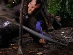 extant_XenaWarriorPrincess_1x01-SinsOfThePast_00361