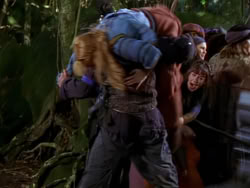 extant_XenaWarriorPrincess_1x01-SinsOfThePast_00387