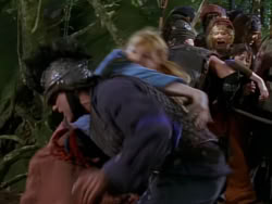 extant_XenaWarriorPrincess_1x01-SinsOfThePast_00393