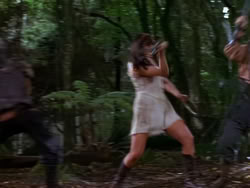 extant_XenaWarriorPrincess_1x01-SinsOfThePast_00441
