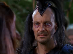 extant_XenaWarriorPrincess_1x01-SinsOfThePast_00486