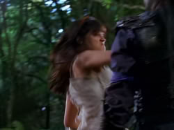 extant_XenaWarriorPrincess_1x01-SinsOfThePast_00490