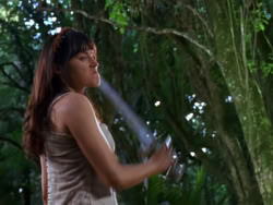 extant_XenaWarriorPrincess_1x01-SinsOfThePast_00491