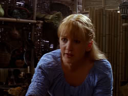 extant_XenaWarriorPrincess_1x01-SinsOfThePast_00595
