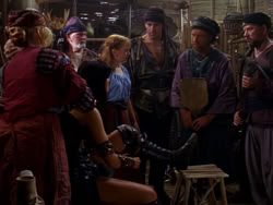 extant_XenaWarriorPrincess_1x01-SinsOfThePast_00609