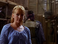 extant_XenaWarriorPrincess_1x01-SinsOfThePast_00640