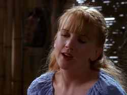 extant_XenaWarriorPrincess_1x01-SinsOfThePast_00688