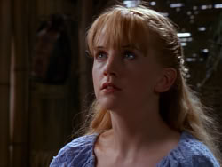 extant_XenaWarriorPrincess_1x01-SinsOfThePast_00712