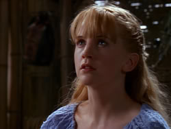 extant_XenaWarriorPrincess_1x01-SinsOfThePast_00714