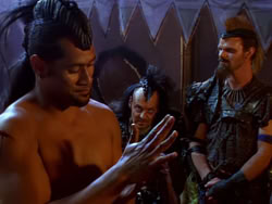 extant_XenaWarriorPrincess_1x01-SinsOfThePast_00818