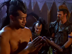 extant_XenaWarriorPrincess_1x01-SinsOfThePast_00819