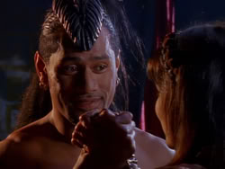 extant_XenaWarriorPrincess_1x01-SinsOfThePast_00885