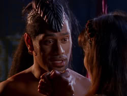 extant_XenaWarriorPrincess_1x01-SinsOfThePast_00897
