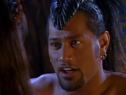 extant_XenaWarriorPrincess_1x01-SinsOfThePast_00961