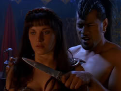 extant_XenaWarriorPrincess_1x01-SinsOfThePast_01015