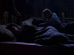 extant_XenaWarriorPrincess_1x01-SinsOfThePast_01099
