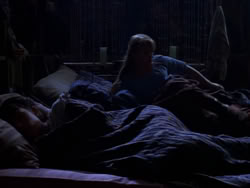 extant_XenaWarriorPrincess_1x01-SinsOfThePast_01105
