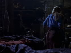 extant_XenaWarriorPrincess_1x01-SinsOfThePast_01113