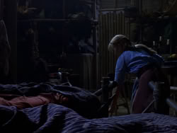 extant_XenaWarriorPrincess_1x01-SinsOfThePast_01116