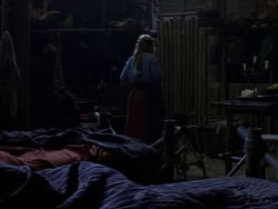extant_XenaWarriorPrincess_1x01-SinsOfThePast_01130