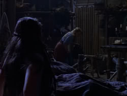 extant_XenaWarriorPrincess_1x01-SinsOfThePast_01139