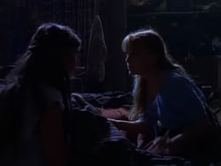 extant_XenaWarriorPrincess_1x01-SinsOfThePast_01150