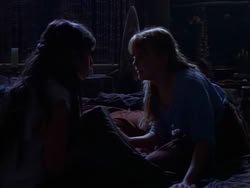 extant_XenaWarriorPrincess_1x01-SinsOfThePast_01152