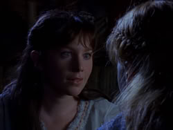 extant_XenaWarriorPrincess_1x01-SinsOfThePast_01153
