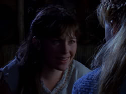extant_XenaWarriorPrincess_1x01-SinsOfThePast_01167