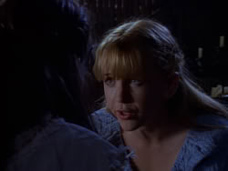 extant_XenaWarriorPrincess_1x01-SinsOfThePast_01171