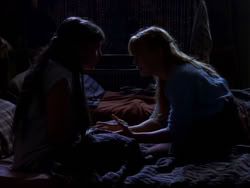 extant_XenaWarriorPrincess_1x01-SinsOfThePast_01180