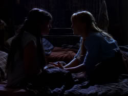 extant_XenaWarriorPrincess_1x01-SinsOfThePast_01187