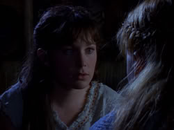 extant_XenaWarriorPrincess_1x01-SinsOfThePast_01194