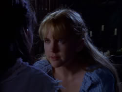 extant_XenaWarriorPrincess_1x01-SinsOfThePast_01213