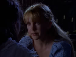 extant_XenaWarriorPrincess_1x01-SinsOfThePast_01214