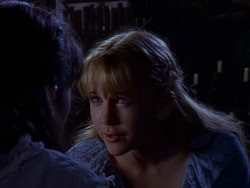 extant_XenaWarriorPrincess_1x01-SinsOfThePast_01218