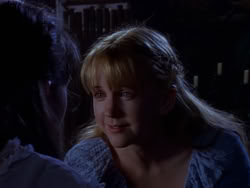 extant_XenaWarriorPrincess_1x01-SinsOfThePast_01219