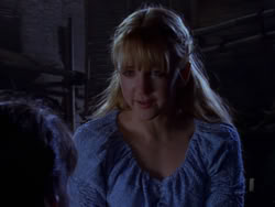 extant_XenaWarriorPrincess_1x01-SinsOfThePast_01223