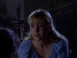 extant_XenaWarriorPrincess_1x01-SinsOfThePast_01226