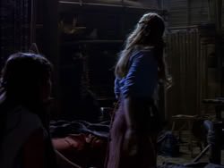 extant_XenaWarriorPrincess_1x01-SinsOfThePast_01236