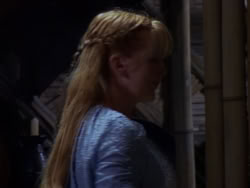 extant_XenaWarriorPrincess_1x01-SinsOfThePast_01256