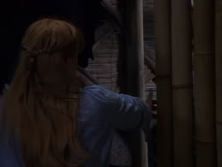 extant_XenaWarriorPrincess_1x01-SinsOfThePast_01259
