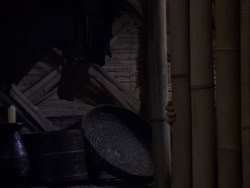 extant_XenaWarriorPrincess_1x01-SinsOfThePast_01265