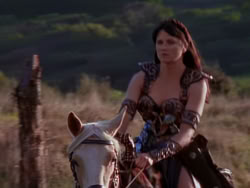 extant_XenaWarriorPrincess_1x01-SinsOfThePast_01286