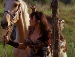 extant_XenaWarriorPrincess_1x01-SinsOfThePast_01308