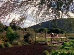 extant_XenaWarriorPrincess_1x01-SinsOfThePast_01313