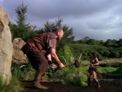 extant_XenaWarriorPrincess_1x01-SinsOfThePast_01365