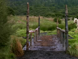extant_XenaWarriorPrincess_1x01-SinsOfThePast_01412